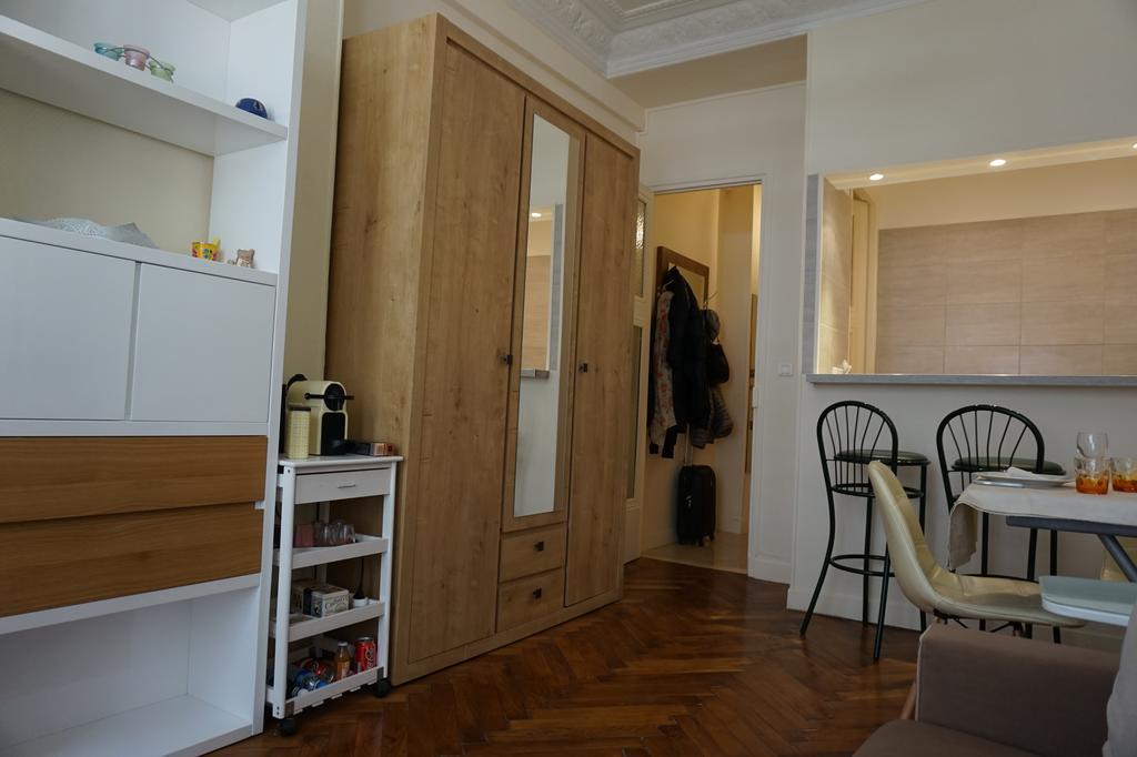 Studio Carre D'Or, A 50 M De La Plage Et Du Negresco Ница Екстериор снимка